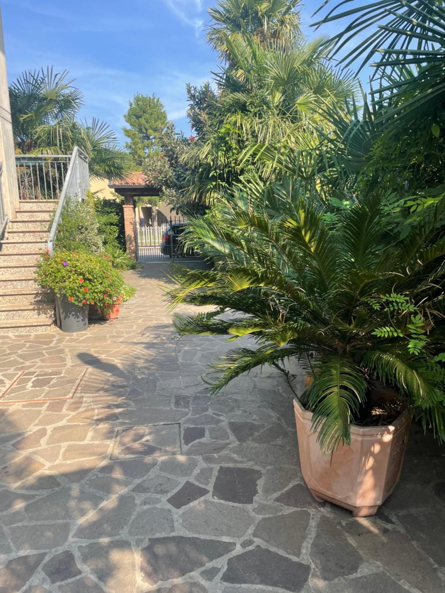 Il Giardino Di Emilia - Intero Appartamento In Villa Con Giardino Privato E Piscina Estiva Pontirolo Nuovo Extérieur photo
